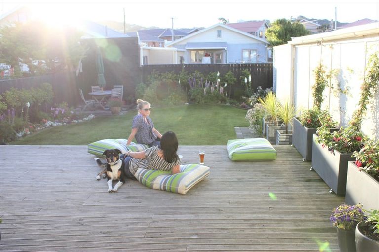 Photo of property in 64 Bridge Street, Rongotai, Wellington, 6022