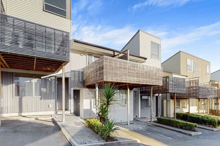 Photo of property in 6/31 Princess Terrace, Newtown, Wellington, 6021