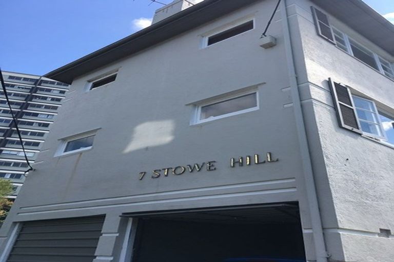 Photo of property in 3/7 Stowe Hill, Thorndon, Wellington, 6011