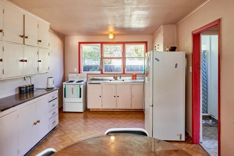 Photo of property in 55 Richmond Street, Petone, Lower Hutt, 5012