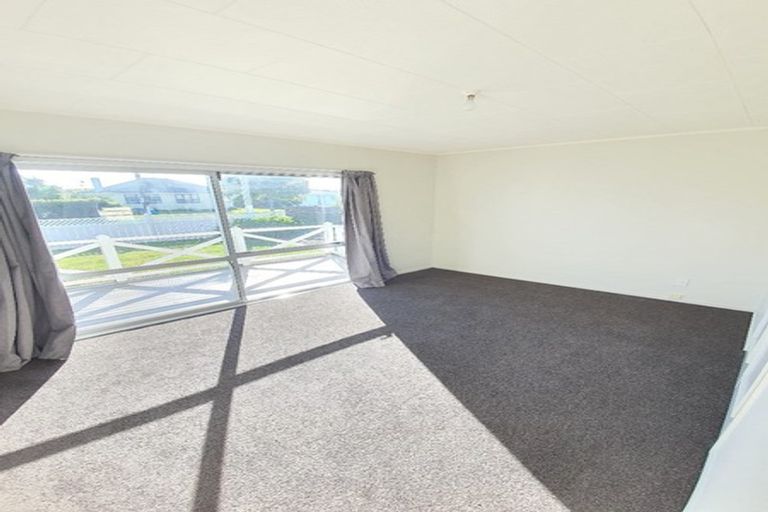 Photo of property in 2/107 Russell Road, Manurewa, Auckland, 2102