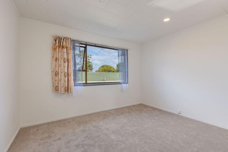Photo of property in 5/3204 Great North Road, New Lynn, Auckland, 0600