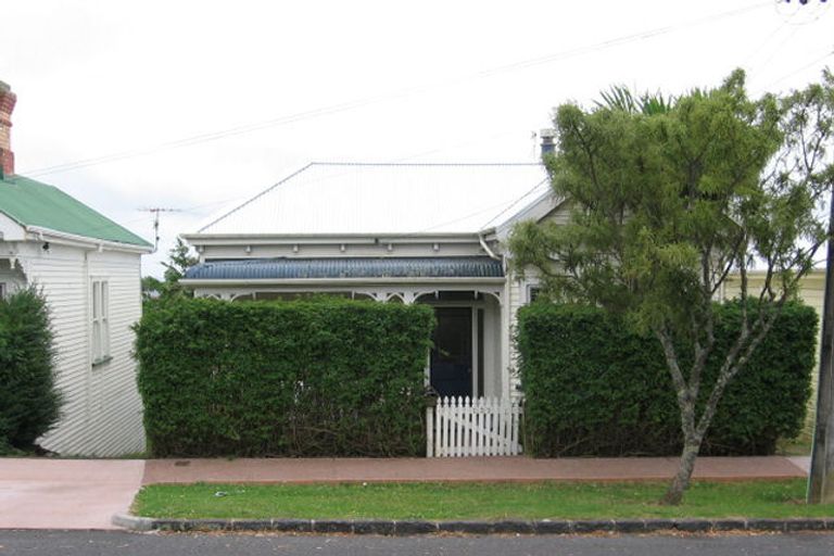 Photo of property in 131 Crummer Road, Grey Lynn, Auckland, 1021