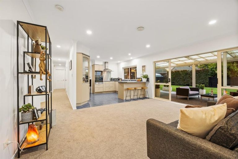 Photo of property in 17a Trigg Road, Huapai, Kumeu, 0810