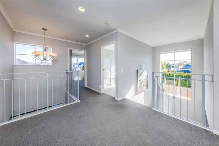 Photo of property in 50 Anchorage Drive, Karaka, Papakura, 2113