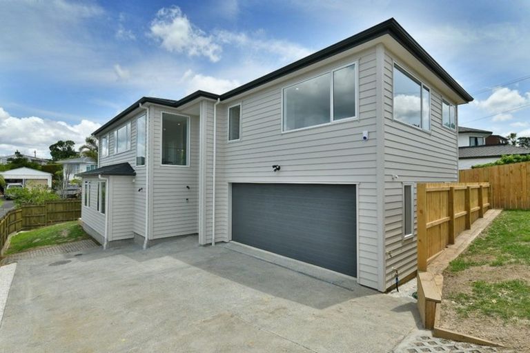 Photo of property in 702a East Coast Road, Pinehill, Auckland, 0632