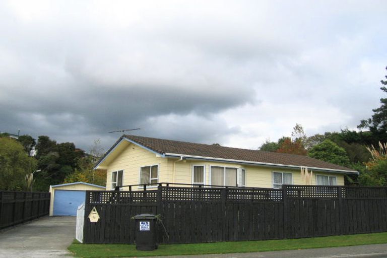 Photo of property in 89 Field Street, Silverstream, Upper Hutt, 5019