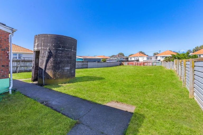 Photo of property in 13 Duigan Street, Gonville, Whanganui, 4501