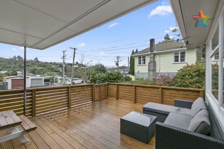 Photo of property in 109 Thomas Street, Stokes Valley, Lower Hutt, 5019