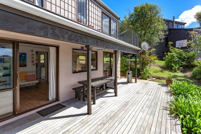 Photo of property in 232 Russell Bruce Place, Onemana, Whangamata, 3691