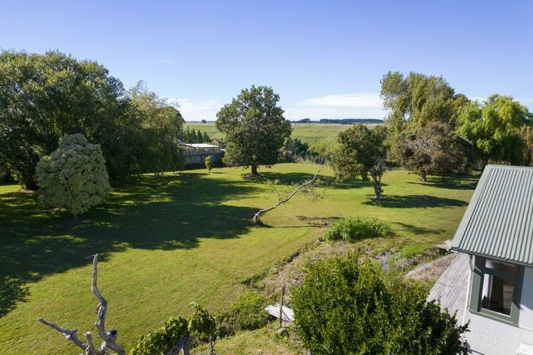 Photo of property in 150 No 2 Line, Okoia, Whanganui, 4572