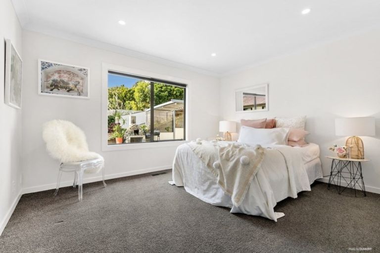 Photo of property in 147 Seatoun Heights Road, Miramar, Wellington, 6022