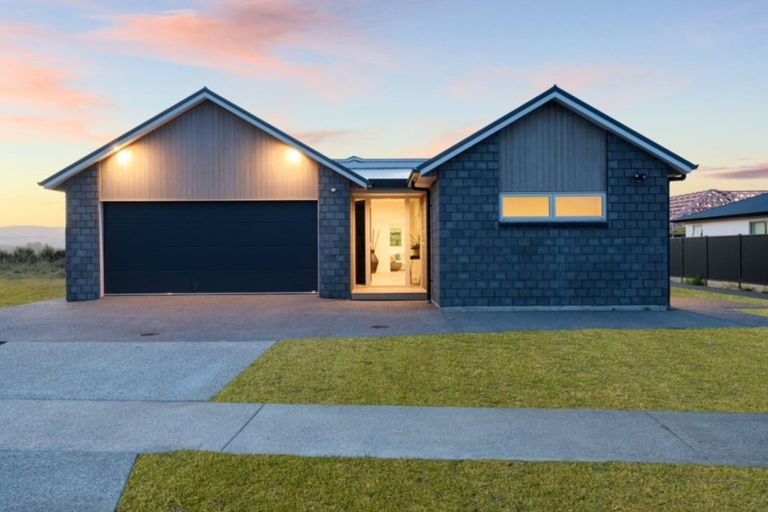 Photo of property in 30 Blacklock Road, Pyes Pa, Tauranga, 3112