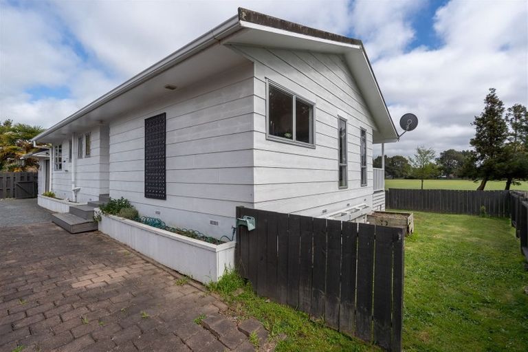 Photo of property in 19 Crescent Court, Melville, Hamilton, 3206