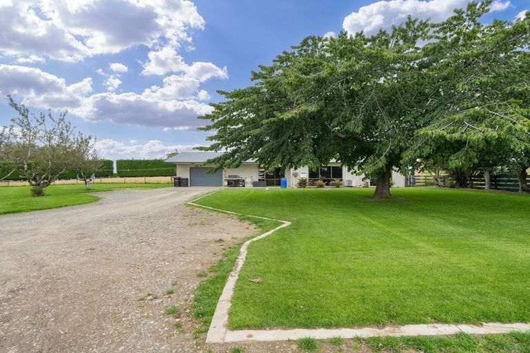 Photo of property in 73 Flora Road East, Makarewa, Invercargill, 9876