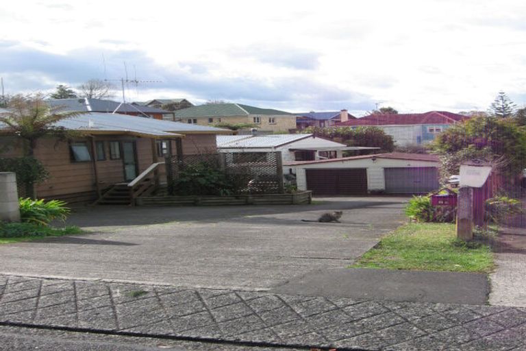Photo of property in 8a Carey Street, Maeroa, Hamilton, 3200