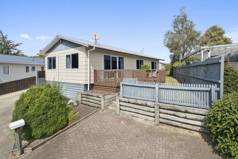 Photo of property in 19b Augustus Earle Place, Pukehangi, Rotorua, 3015