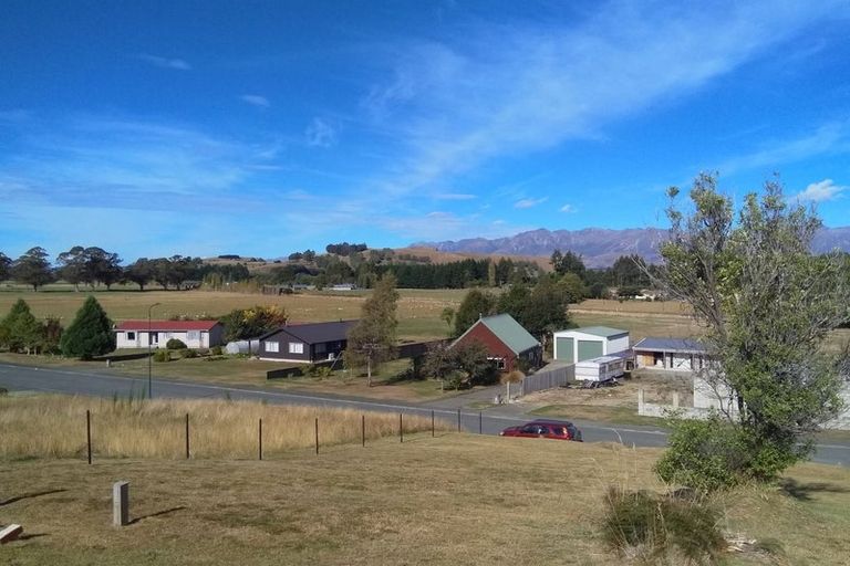 Photo of property in 19 Muriwai Drive, Manapouri, 9679