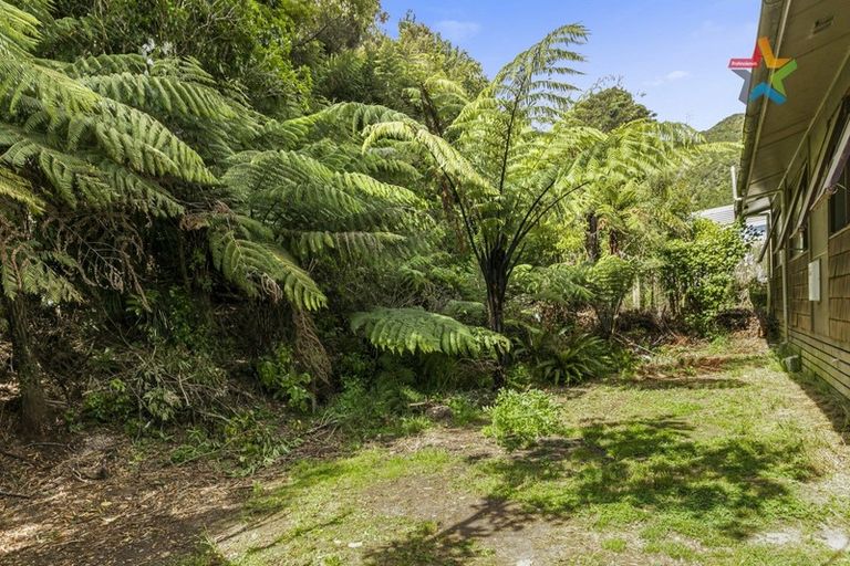 Photo of property in 97a Tawhai Street, Stokes Valley, Lower Hutt, 5019
