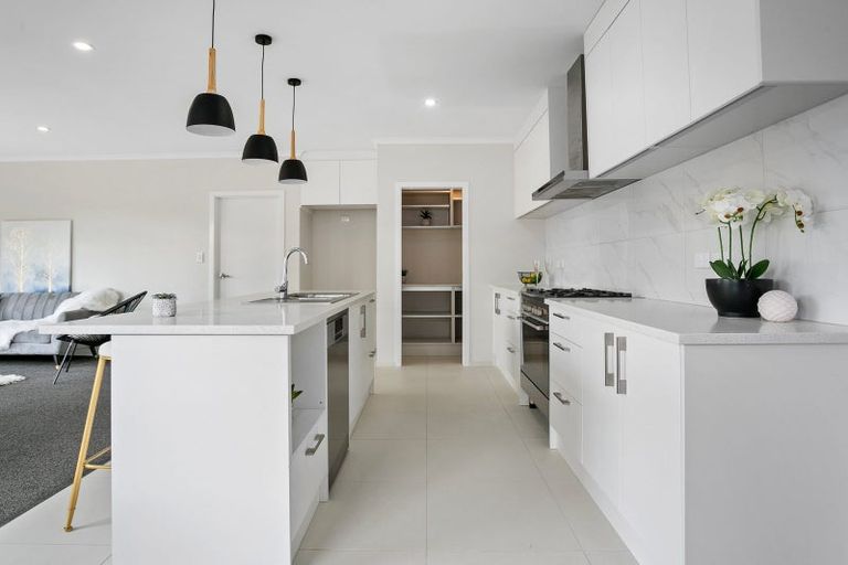 Photo of property in 6 Hehan Close, Cambridge, 3434