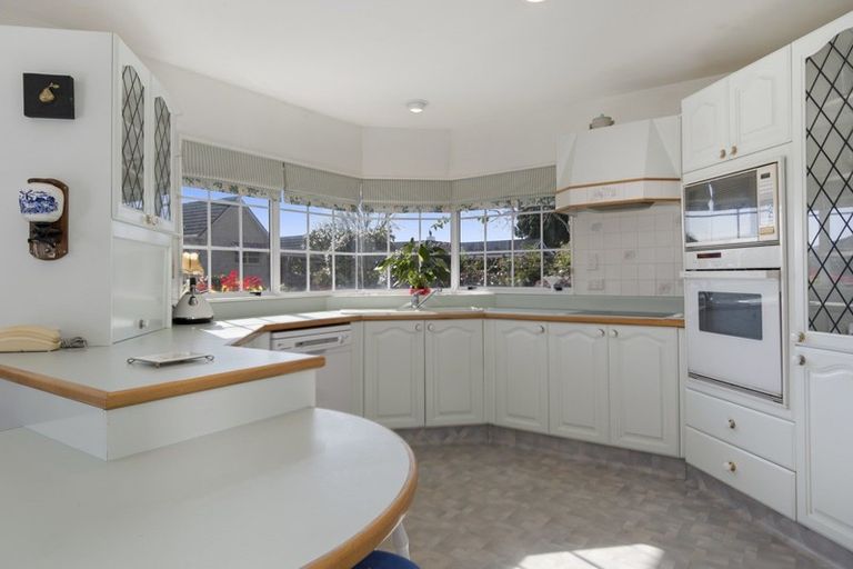 Photo of property in 19 Walnut Grove, Omokoroa, 3114