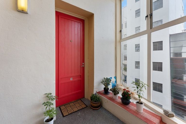 Photo of property in Columbia Apartments, 18/32 Cuba Street, Te Aro, Wellington, 6011