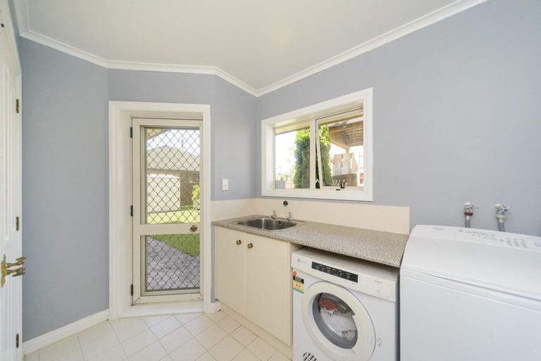 Photo of property in 15 Flemington Lane, Awapuni, Palmerston North, 4412
