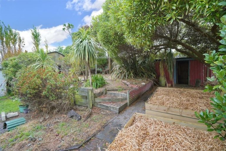 Photo of property in 64 Dunns Avenue, The Pines Beach, 7630