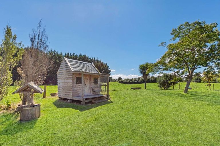 Photo of property in 75 Adelaide Road, Dannevirke, 4978