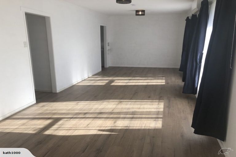 Photo of property in 4/35 Patons Road, Howick, Auckland, 2014