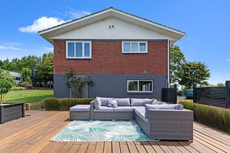Photo of property in 37 Whiriwhiri Road, Waiuku, 2682