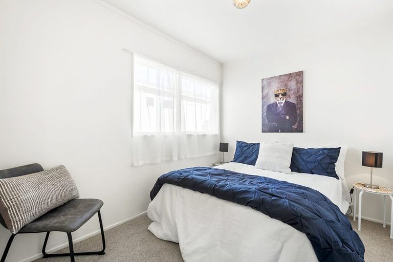 Photo of property in 4/83 Manuka Road, Bayview, Auckland, 0629