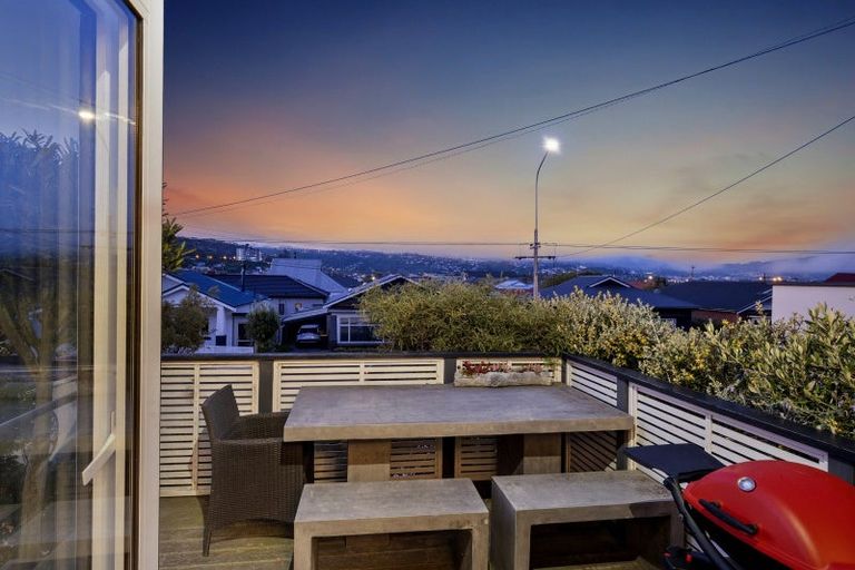 Photo of property in 157 Victoria Road, Saint Clair, Dunedin, 9012