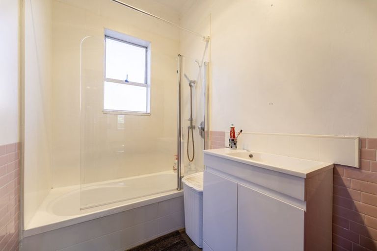 Photo of property in 21 Harborough Street, Watlington, Timaru, 7910