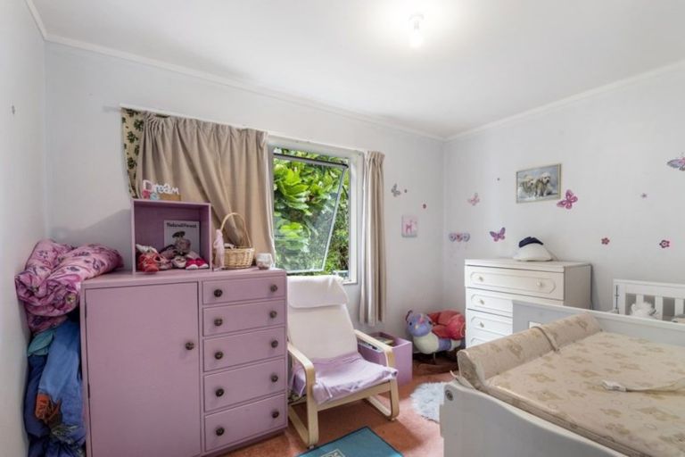 Photo of property in 18c Titoki Road, Waikanae Beach, Waikanae, 5036