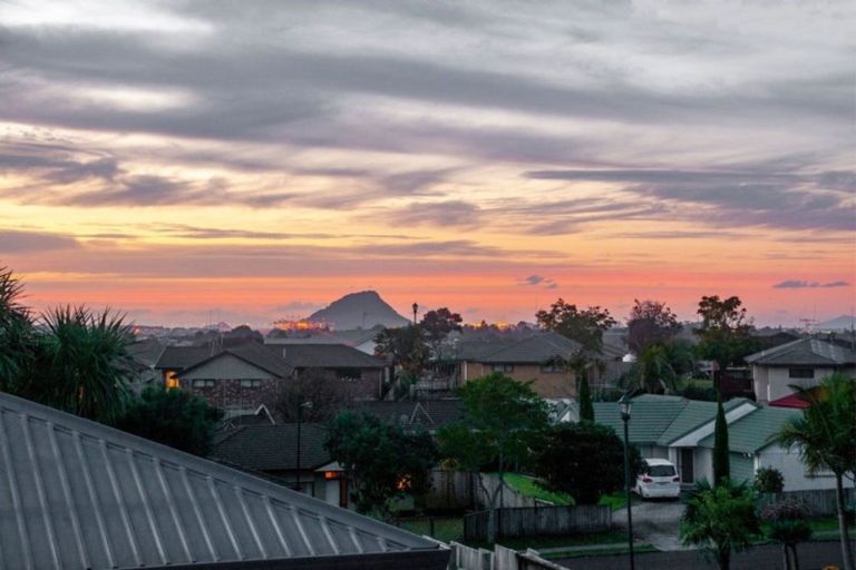 Photo of property in 16 Astor Place, Welcome Bay, Tauranga, 3112