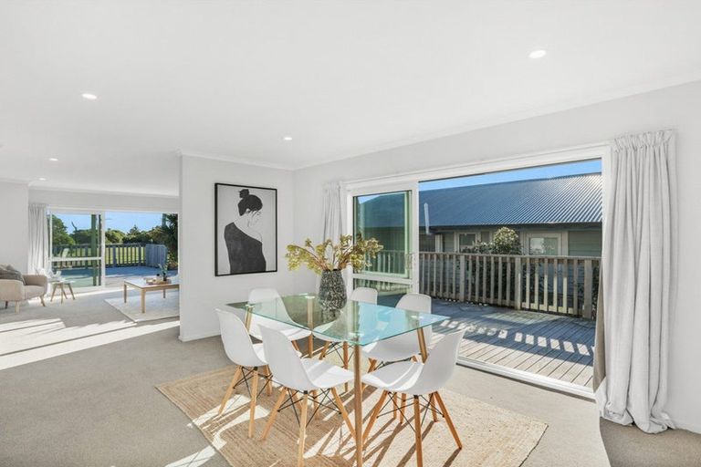 Photo of property in 387 Estuary Road, South New Brighton, Christchurch, 8062