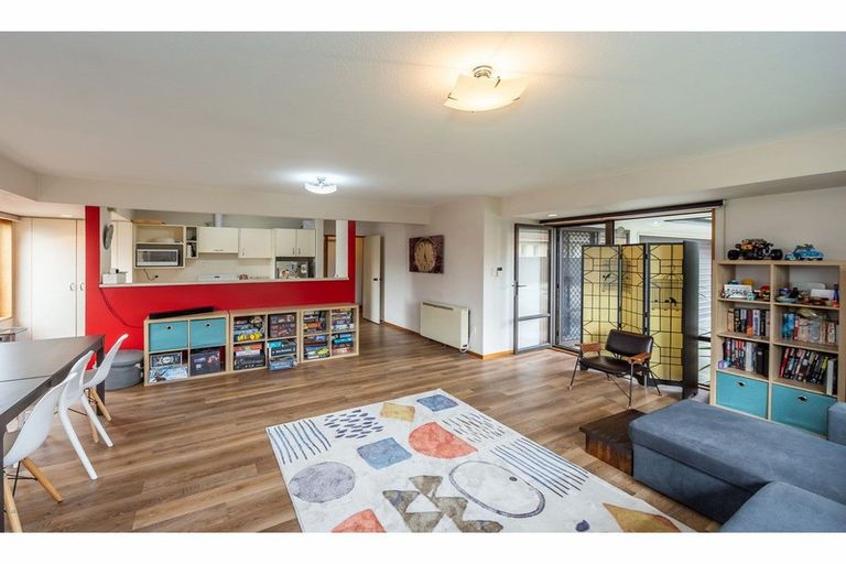 Photo of property in 2/20 Therese Street, Spreydon, Christchurch, 8024