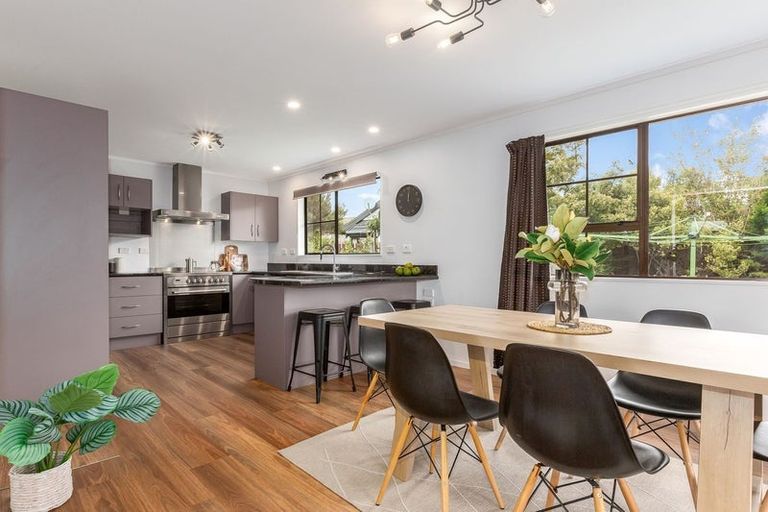 Photo of property in 2 James Cook Drive, Whitby, Porirua, 5024