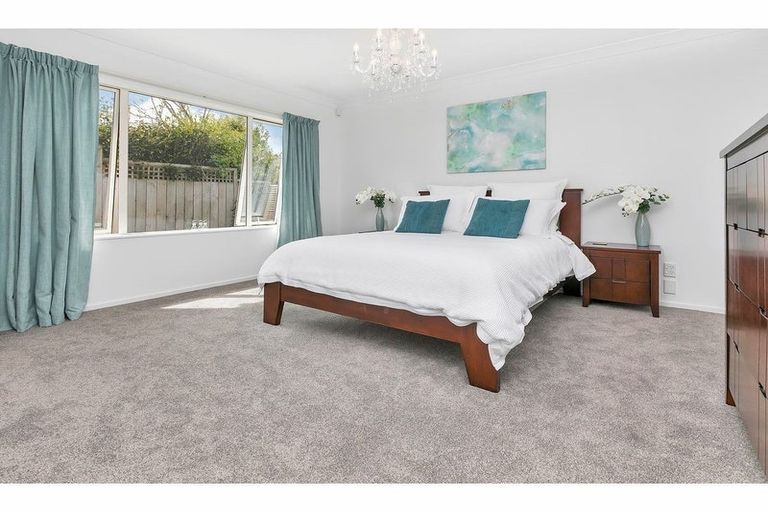 Photo of property in 7 Hendrika Court, Hobsonville, Auckland, 0618