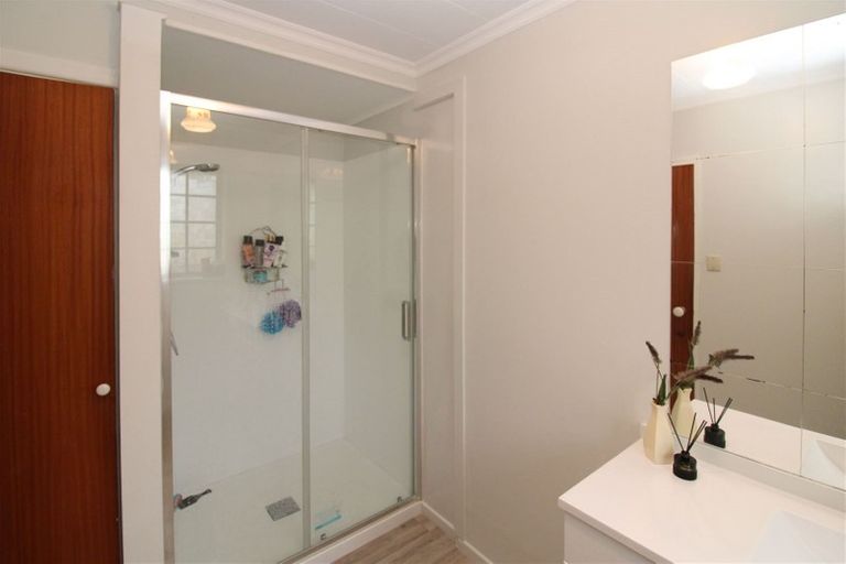 Photo of property in 14a Donald Street, Featherston, 5710