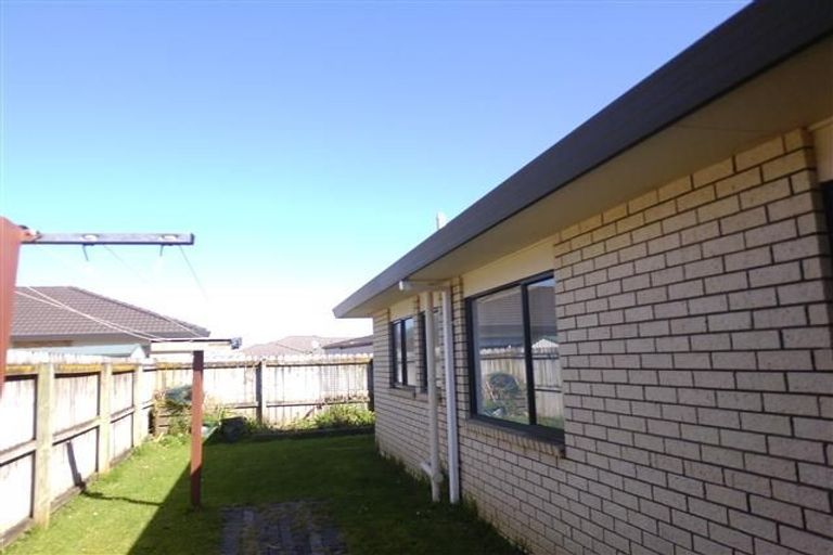 Photo of property in 4 Borris Close, East Tamaki, Auckland, 2016