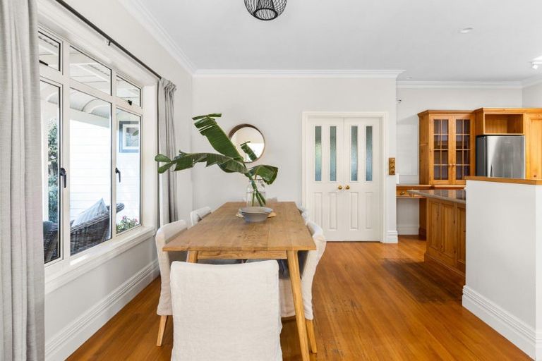 Photo of property in 25 Mission Road, Greenmeadows, Napier, 4112