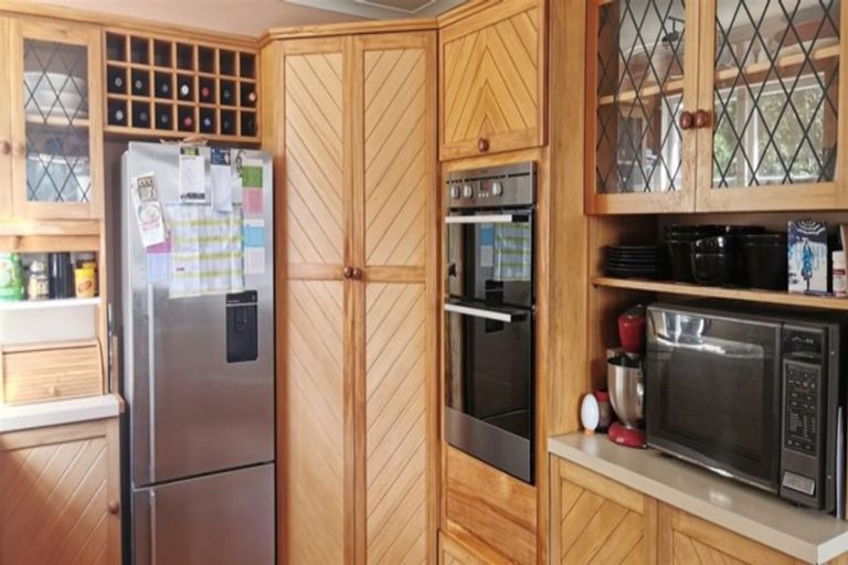 Photo of property in 36 South Terrace, Picton, 7220