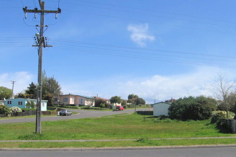 Photo of property in 93 Rangatira Drive, Mangakino, 3421
