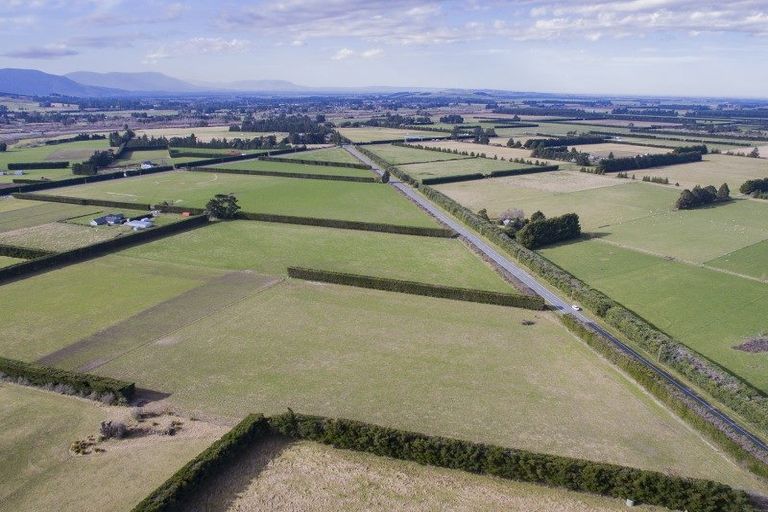 Photo of property in 883 Woodstock Road, View Hill, Oxford, 7495