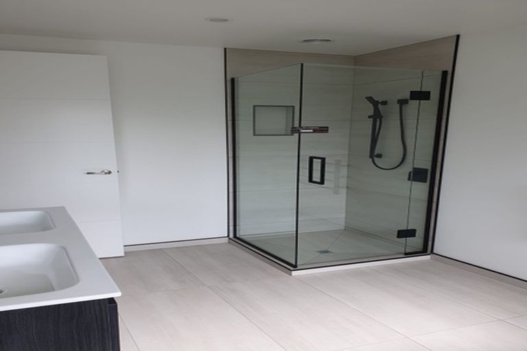 Photo of property in 2 Horomaka Street, Pegasus, 7612