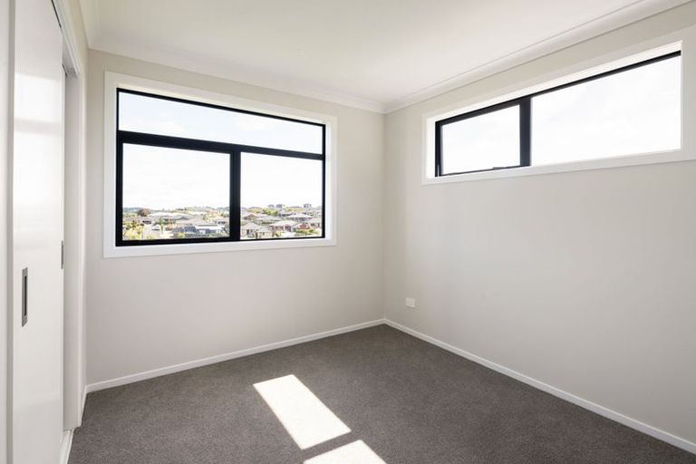 Photo of property in 20 Halo Green, Peacocke, 3206