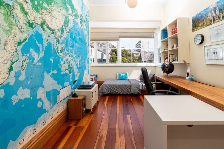 Photo of property in 5 Armour Avenue, Mount Victoria, Wellington, 6011