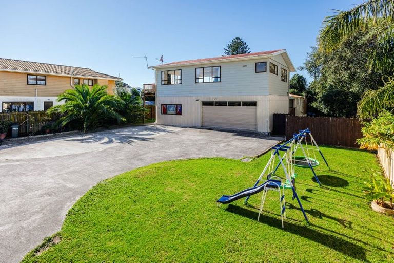 Photo of property in 1/5 Beihlers Road, Weymouth, Auckland, 2103